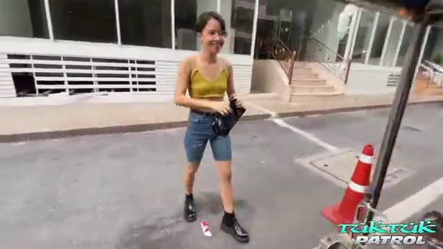 รวมคลิปหลุดไทย 2025 เย็ดสด ซอยหี แตกใน นักศึกษาหีฟิต ดารา OnlyFans ไทย