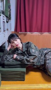 คลิปหลุดสาวทหารหญิงเกาหลี นมยัดอกใหญ่ ตูดเด้งกลิ้ง โดนควยใหญ่ซอยหีในค่ายแตกในคาหน้าที่