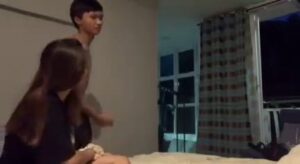 คลิปหลุดนักศึกษานมใหญ่ โดนเย็ดท่าหมาในหอพัก ซอยหีสดแรงๆ ครางเสียวลั่น